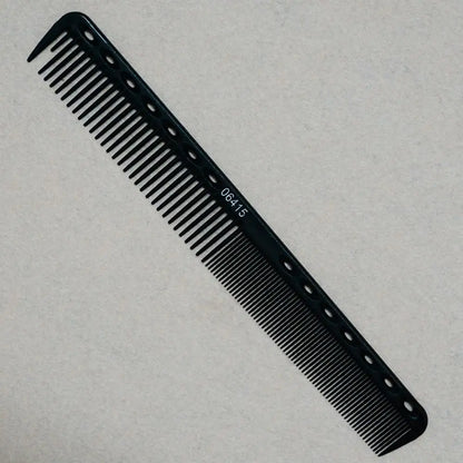 Professional Heat-Resistant Carbon Cutting Comb — Anti-Static Salon Comb for Hairdressers & Barbers