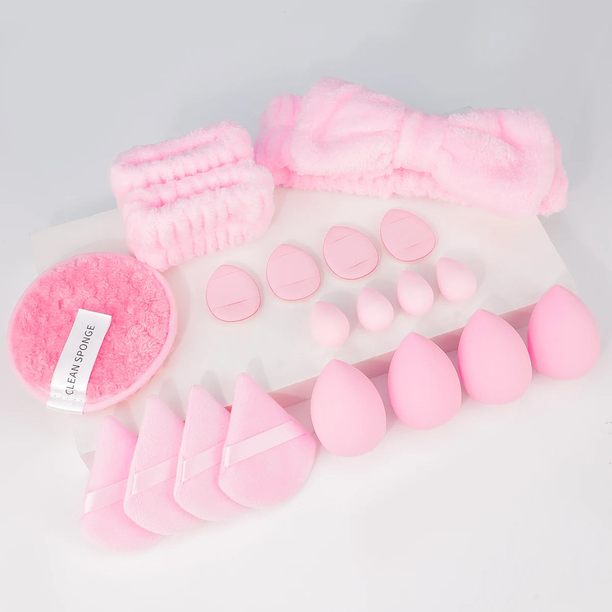 20 Pcs Makeup kit Complete Makeup Brush Set, Big set includes Soft Brushes,Birthday Christmas New Year gift, Makeup Brushes